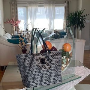 💯% authentic Fendi bag